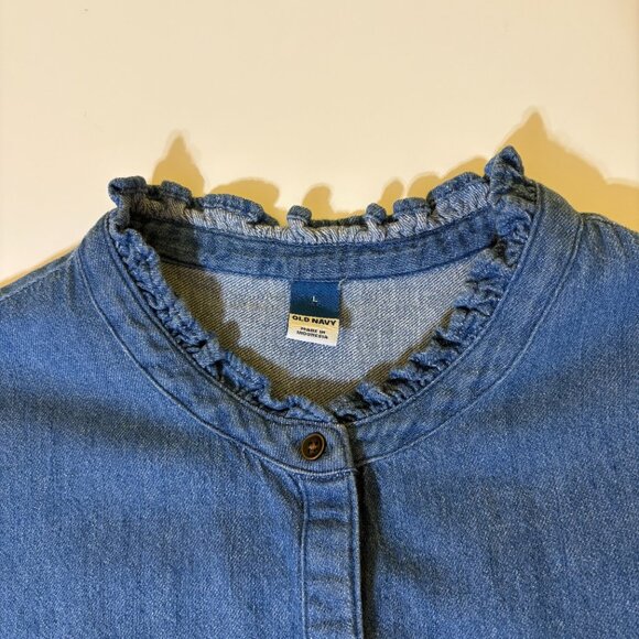 Old Navy Womens Denim Ruffle Collar Button Down Top Size‎ Large Balloon Sleeves - Picture 2 of 8